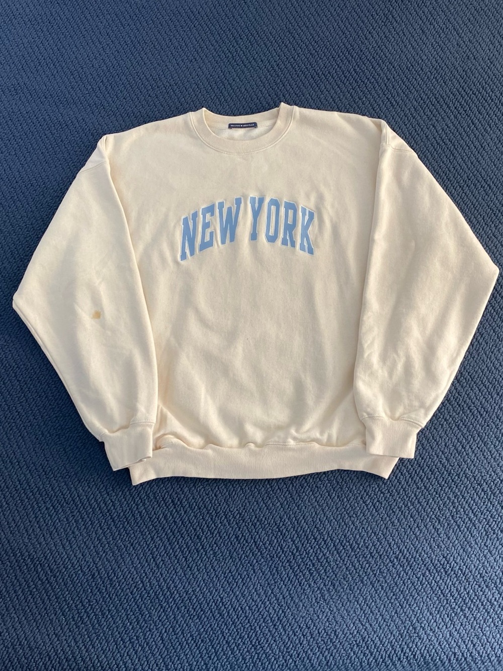Brandy Melville New York Oversized Crewneck